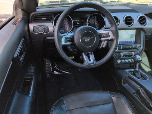 Used 2020 Ford Mustang Premium RWD image 15