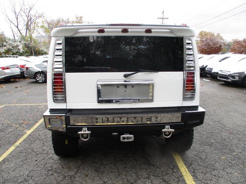 Used 2004 HUMMER H2 w/ Preferred Equipment Group image 13