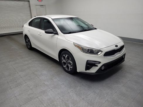 Used 2021 Kia Forte LXS FWD image 11