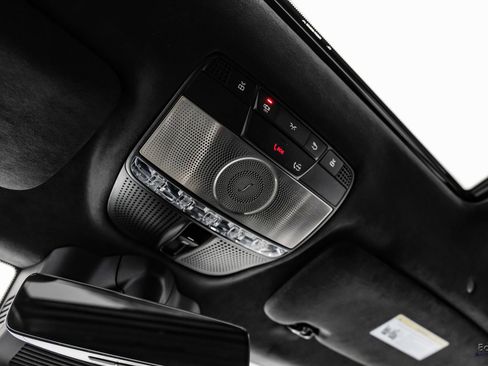 Used 2024 Mercedes-Benz G 63 AMG 4MATIC image 42