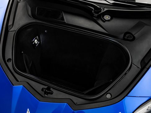 Used 2020 Chevrolet Corvette Stingray 3LT Z51 Performance P w/ 3LT Preferred Equipment Group image 95