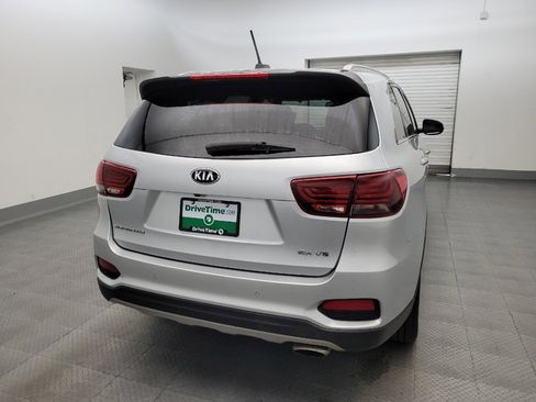 Used 2020 Kia Sorento EX FWD image 7