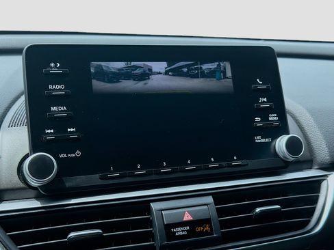 Used 2020 Honda Accord LX image 13