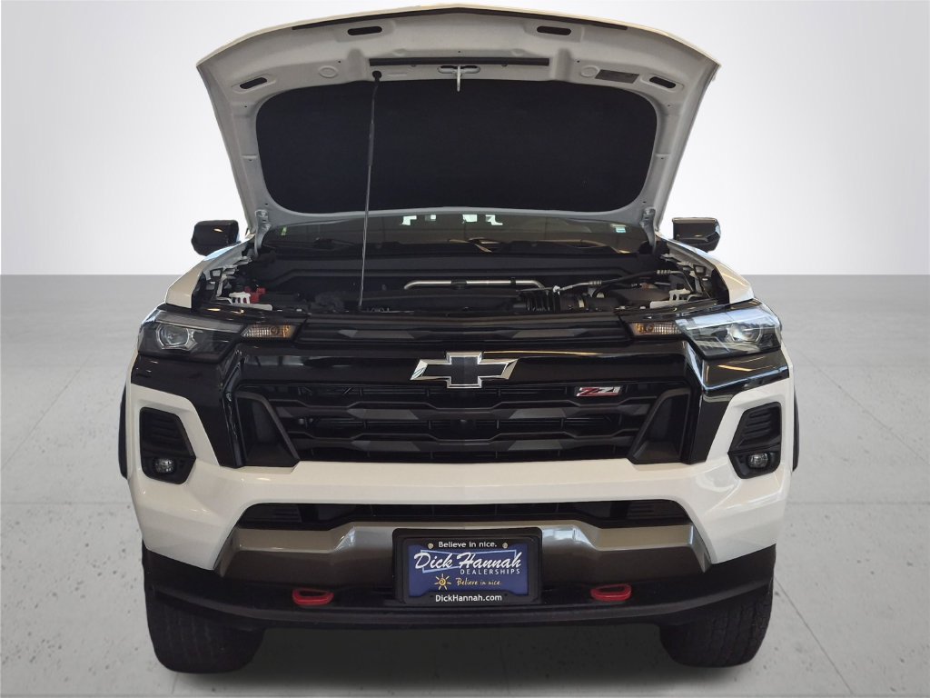 Used 2026 Chevrolet Colorado Z71 w/ Z71 Convenience Package 2 AWD/4WD image 4