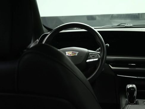Used 2024 Cadillac XT4 Premium Luxury FWD image 69