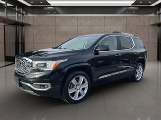 Used 2017 GMC Acadia Denali w/ Technology Package video 1