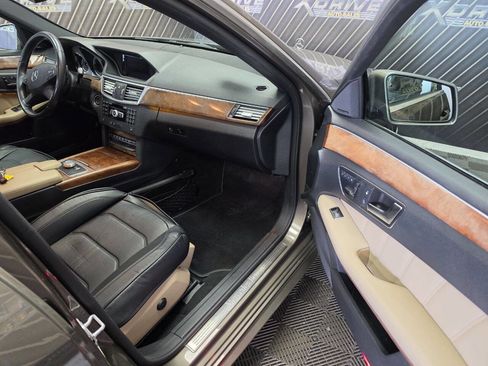 Used 2012 Mercedes-Benz E 350 Sedan image 26