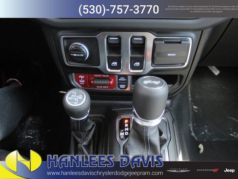 New 2025 Jeep Wrangler Rubicon image 19