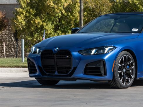 Certified 2025 BMW M440i Convertible image 27