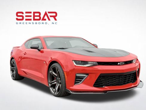 Used 2017 Chevrolet Camaro SS RWD image 10