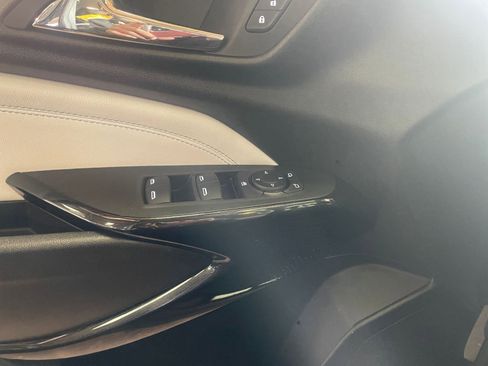 Used 2025 Chevrolet Trax LT image 20