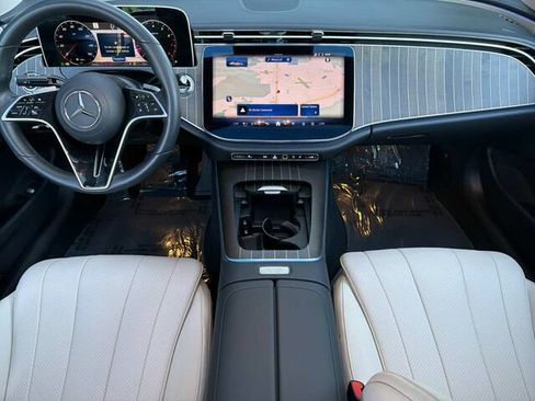 Certified 2026 Mercedes-Benz E 350 4MATIC Sedan image 17