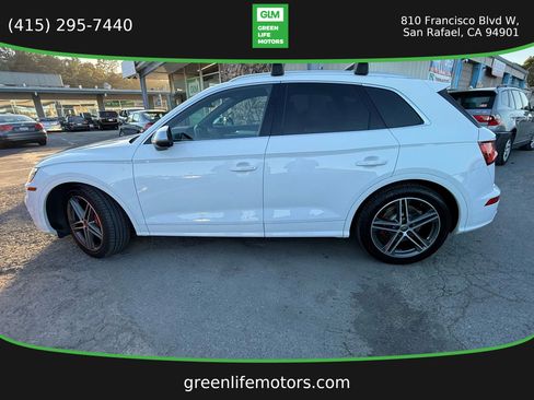 Used 2018 Audi SQ5 Premium Plus w/ S Sport Package AWD/4WD image 37