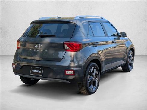 New 2026 Hyundai Venue SEL image 2