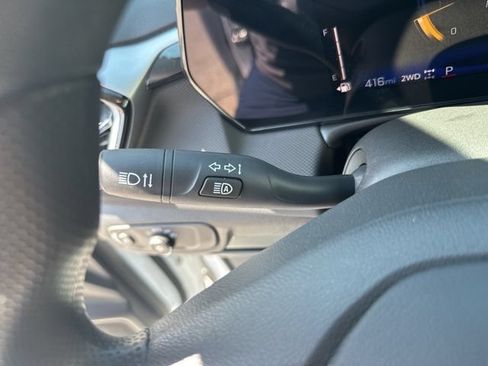 Used 2025 Chevrolet TrailBlazer LT AWD/4WD image 23