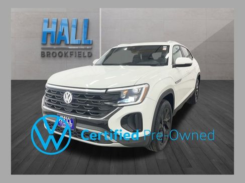 Certified 2025 Volkswagen Atlas Cross Sport SE w/ Panoramic Sunroof Package image 1