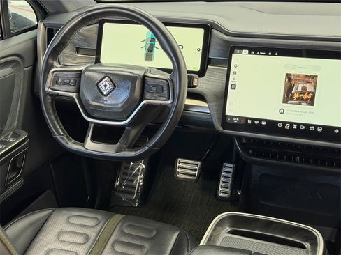Used 2022 Rivian R1T Launch Edition image 26