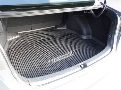 Certified 2024 Toyota Corolla LE image 31