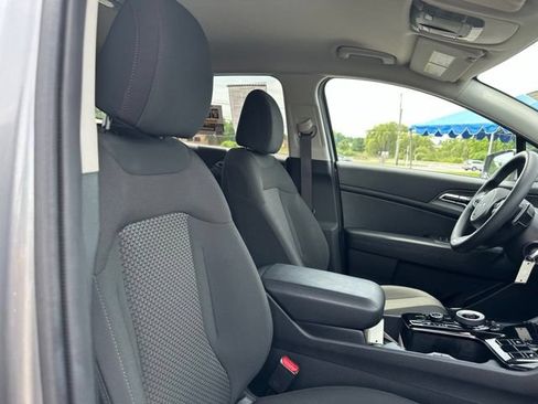 Used 2023 Kia Sportage LX AWD/4WD image 20