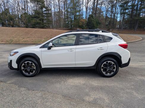 Used 2021 Subaru Crosstrek 2.0i Premium w/ Moonroof Package image 7