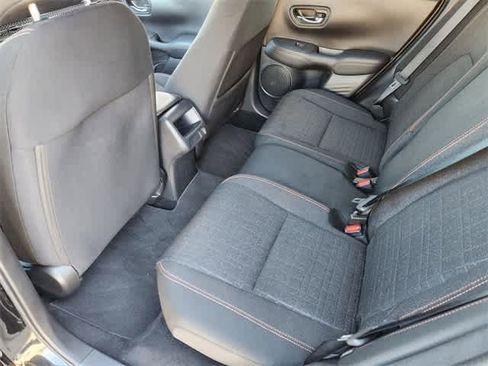 Used 2023 Honda HR-V Sport image 12