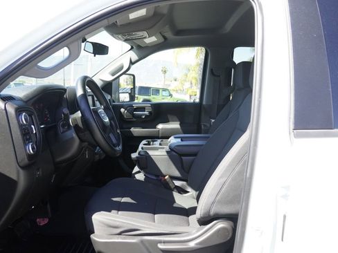 Used 2022 GMC Sierra 3500 Pro w/ Convenience Package AWD/4WD image 18