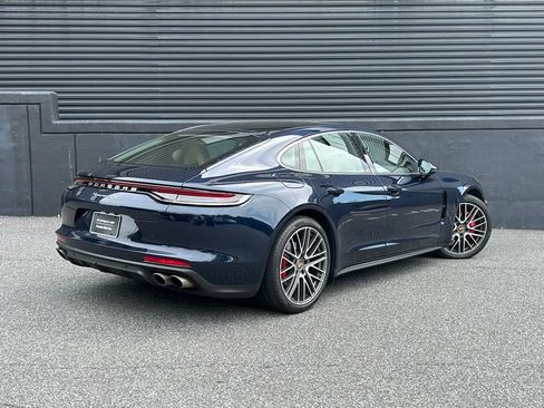 Certified 2021 Porsche Panamera 4S image 10