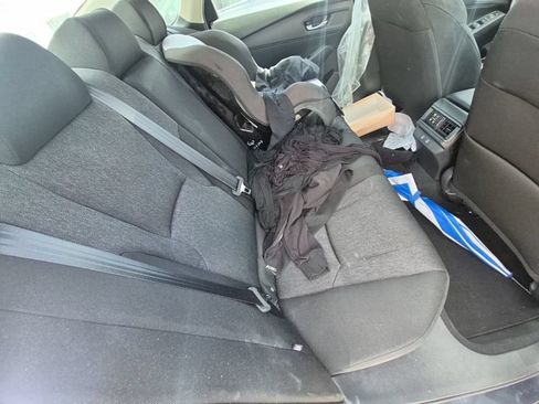 Used 2025 Honda Accord LX image 8