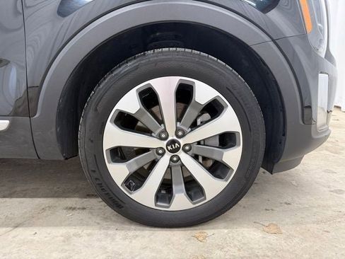 Used 2020 Kia Telluride S AWD/4WD image 29