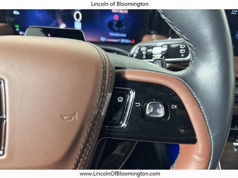 Certified 2025 Lincoln Aviator Reserve w/ Illumination Package image 34
