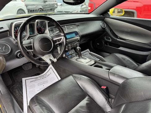 Used 2010 Chevrolet Camaro LT image 11