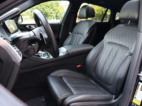 Used 2023 BMW X6 M50i w/ Executive Package AWD/4WD image 12