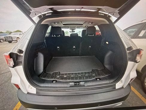 Used 2020 Ford Escape SE Sport FWD image 11