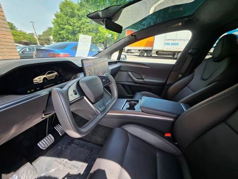 Used 2023 Tesla Model X AWD/4WD image 37