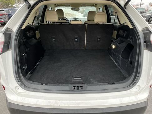 Used 2020 Ford Edge SEL w/ Convenience Package image 22