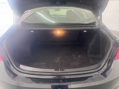 Used 2018 Chevrolet Malibu LT w/ Redline Edition FWD image 13