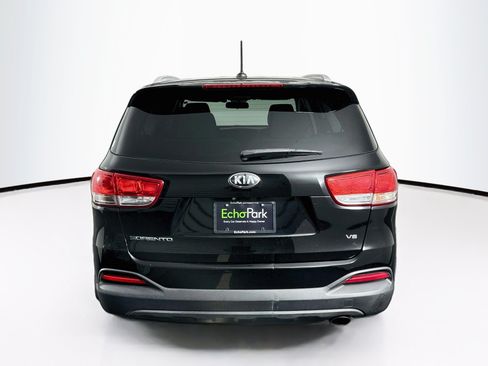 Used 2016 Kia Sorento LX FWD image 7