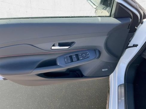 New 2026 Nissan Sentra SR w/ SR Premium Package FWD image 28
