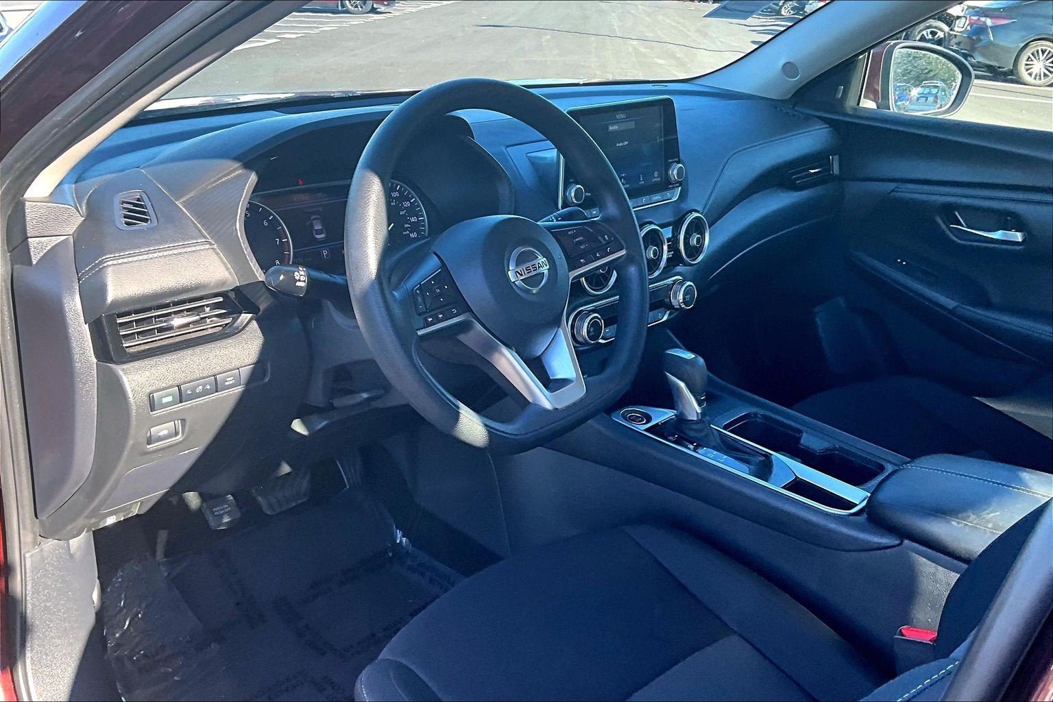 Used 2023 Nissan Sentra SV FWD image 13