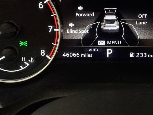 Used 2023 Nissan Rogue SV image 18