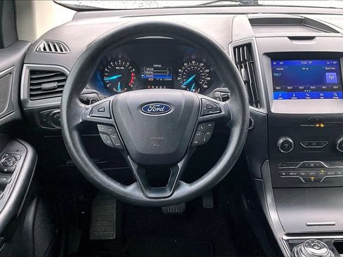 Used 2020 Ford Edge SE AWD/4WD image 8