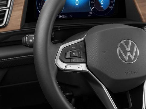 Used 2026 Volkswagen Atlas SE FWD image 25