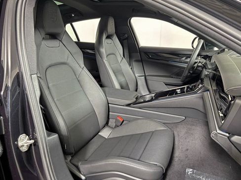 Certified 2026 Porsche Panamera 4 image 39