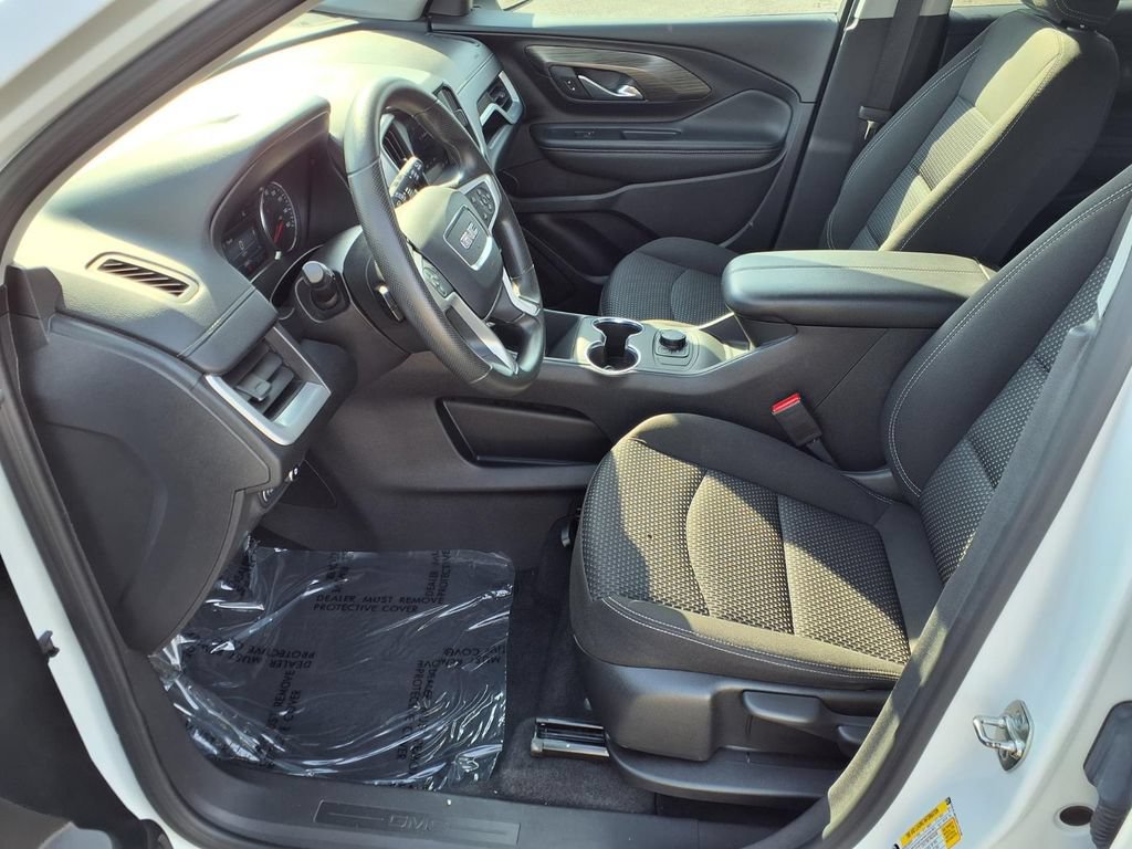Used 2024 GMC Terrain SLE FWD image 21