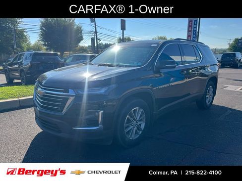 Used 2023 Chevrolet Traverse LT w/ LPO, Floor Liner Package AWD/4WD image 3