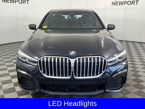 Used 2020 BMW 750i xDrive w/ Autobahn Package AWD/4WD image 7