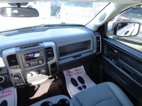 Used 2015 RAM 1500 Express image 17