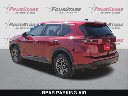 Used 2025 Nissan Rogue S FWD image 7