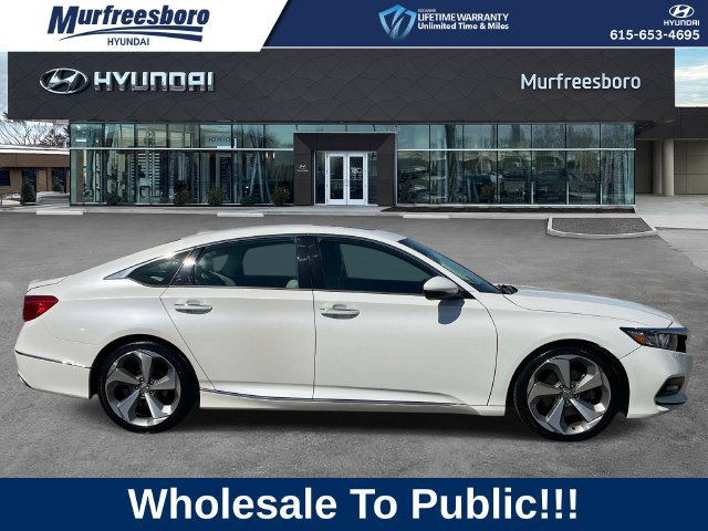 Used 2018 Honda Accord Touring image 4
