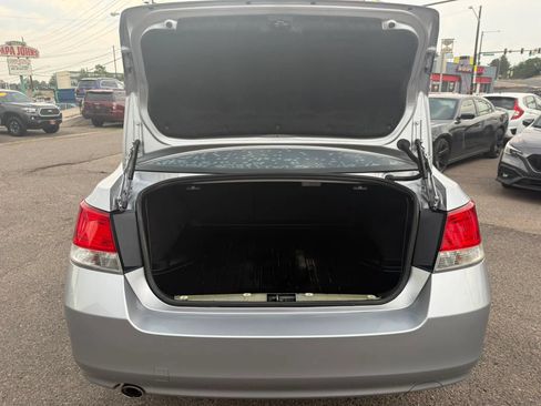 Used 2014 Subaru Legacy 2.5i Premium w/ Moonroof Package AWD/4WD image 26